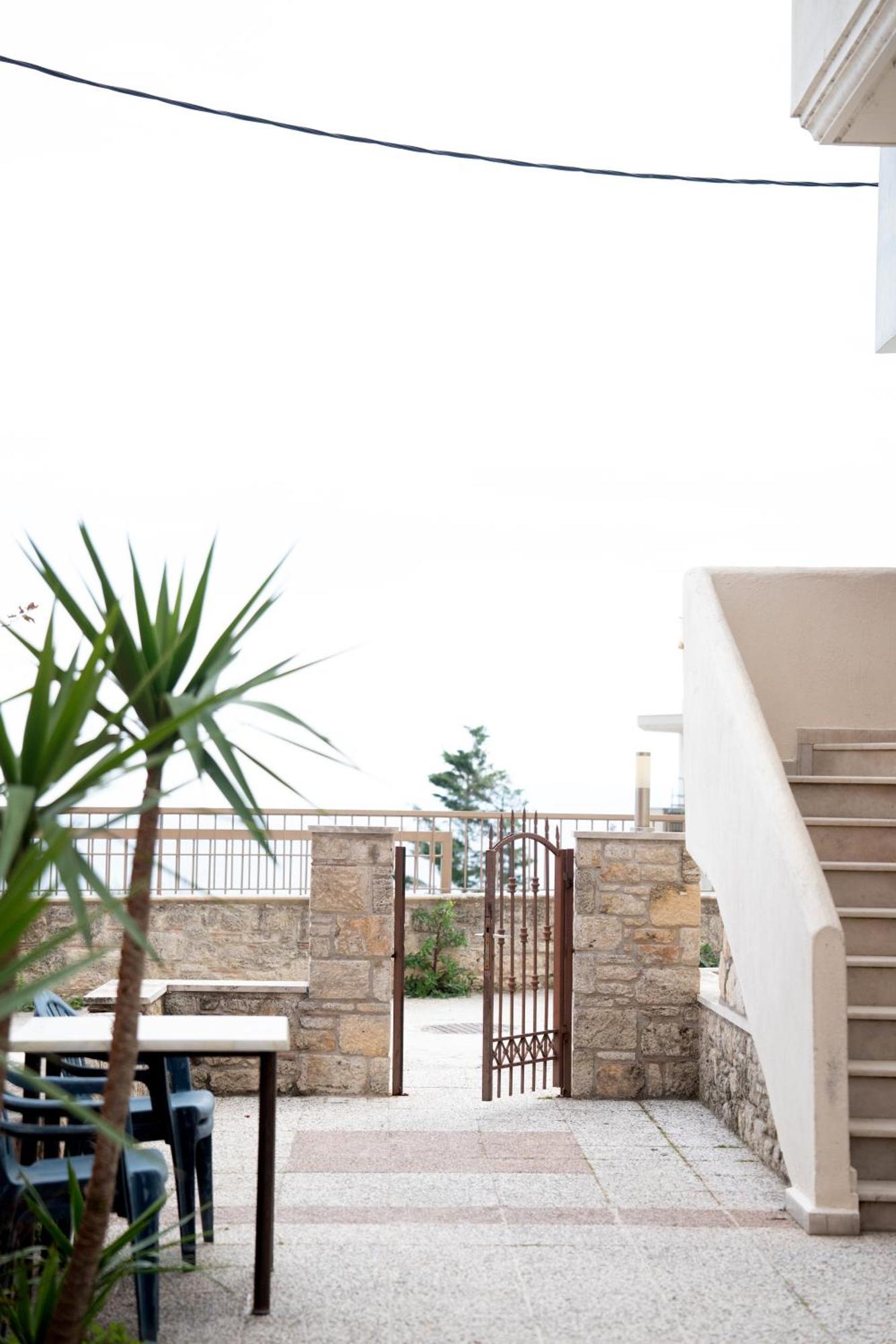 Artistic 1 Apartment Áfitos Exterior foto